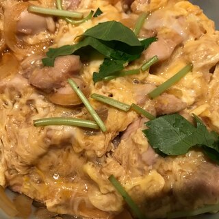 卵トロトロ親子丼